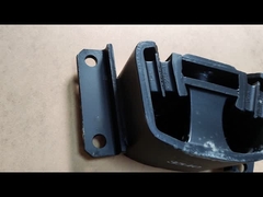 Isuzuのエンジン部分