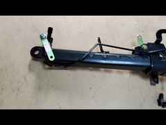 1534571391 ISUZU CXZ パーツ CYZ CYH キャビンのリフティングシリンダー